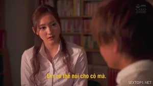 Người đẹp da đen Milena quyến rũ chủ nhà gợi cảm